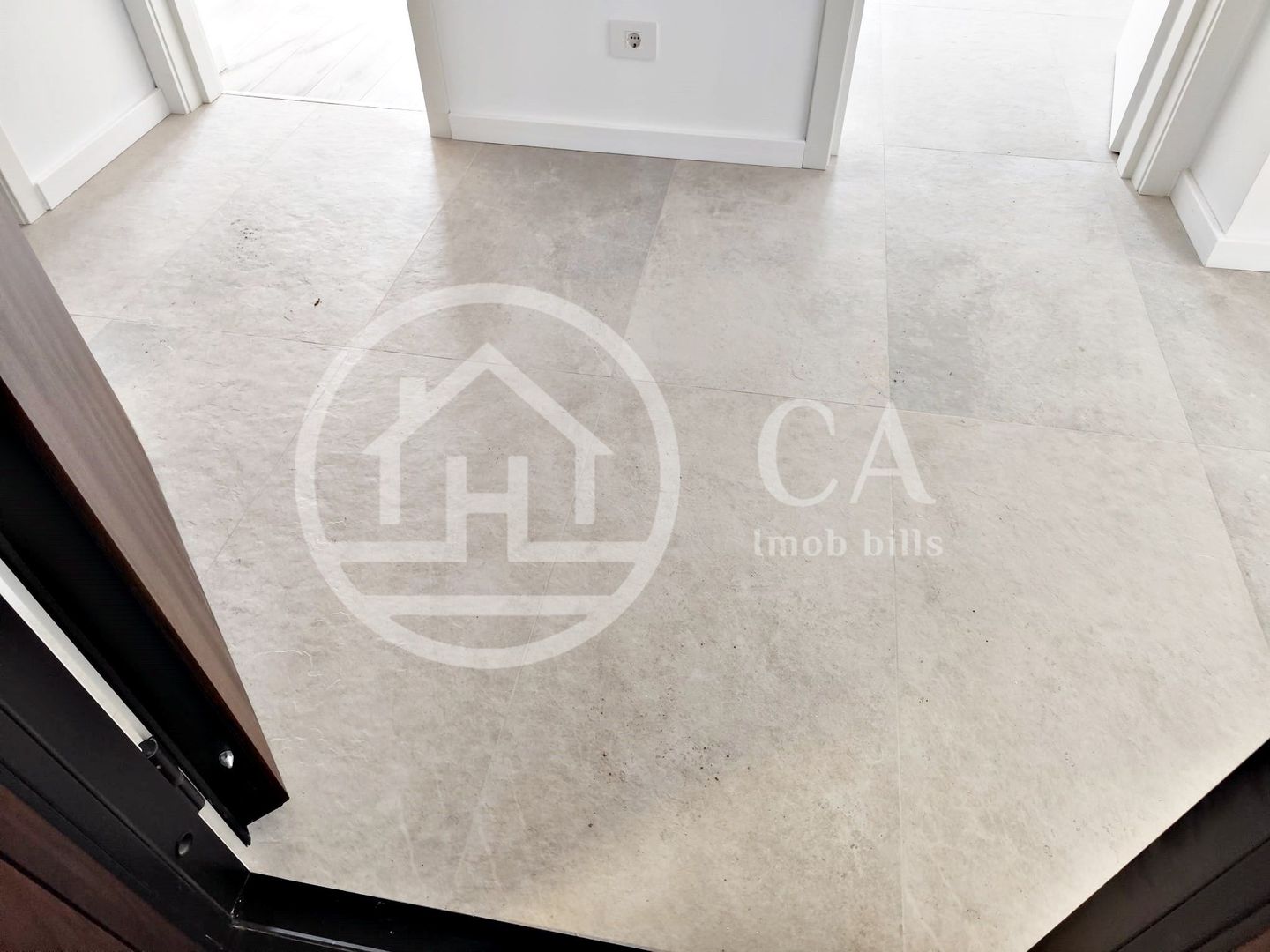 De vanzare apartament cu 2 camere in cartierul Prima Arena, Oradea - Poză 8