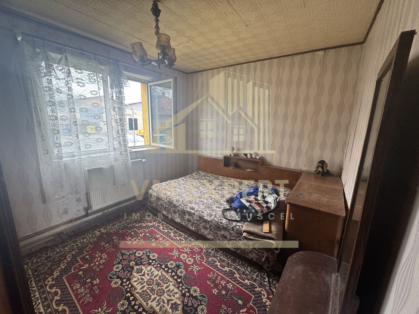 APARTAMENT 3 CAMERE PARTER CAMPULUNG - Poză 7