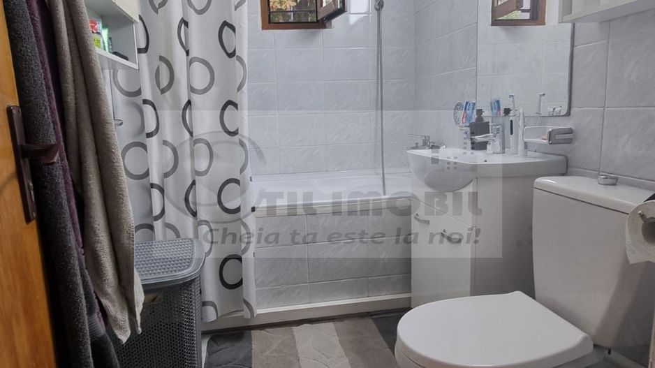 Apartament 4 camere - 80.21 mp - 2 bai - Nicolina - Str. Libertatii ! - Poză 7