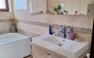 Casa deosebita, Gheorgheni, zona Iulius Mall, Parcul Gheorgheni. - Poză 16
