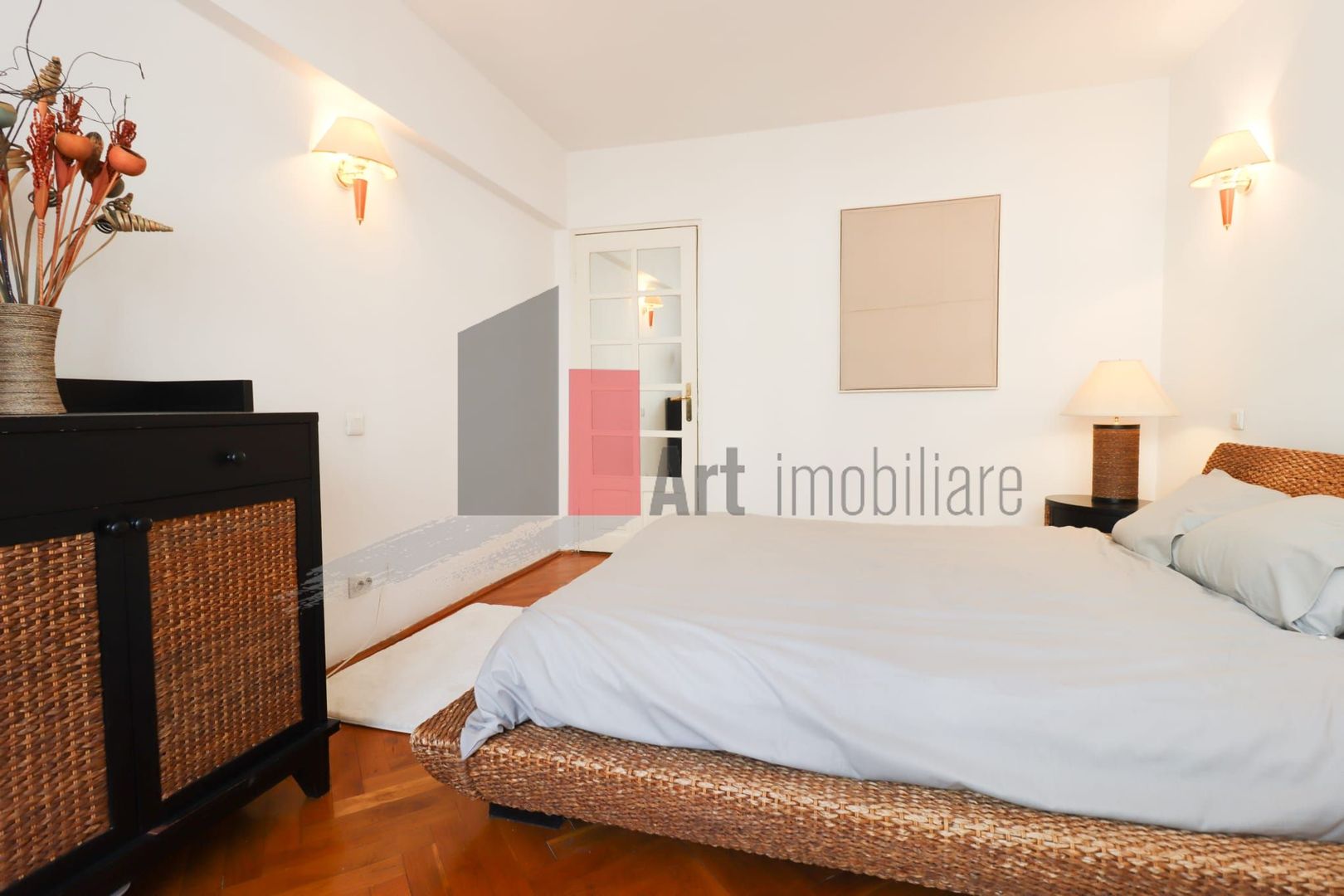 Apartament Obor-Mihai Bravu, bloc stradal, REABILITAT - Poză 9
