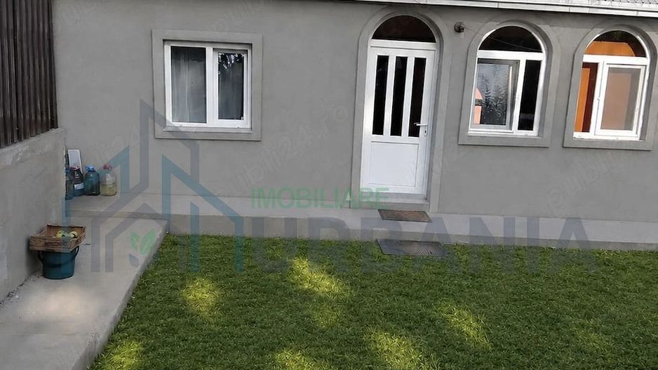 Casă de vânzare în sat Hilița, comuna Costuleni, la 22 km de Iași - Poză 1