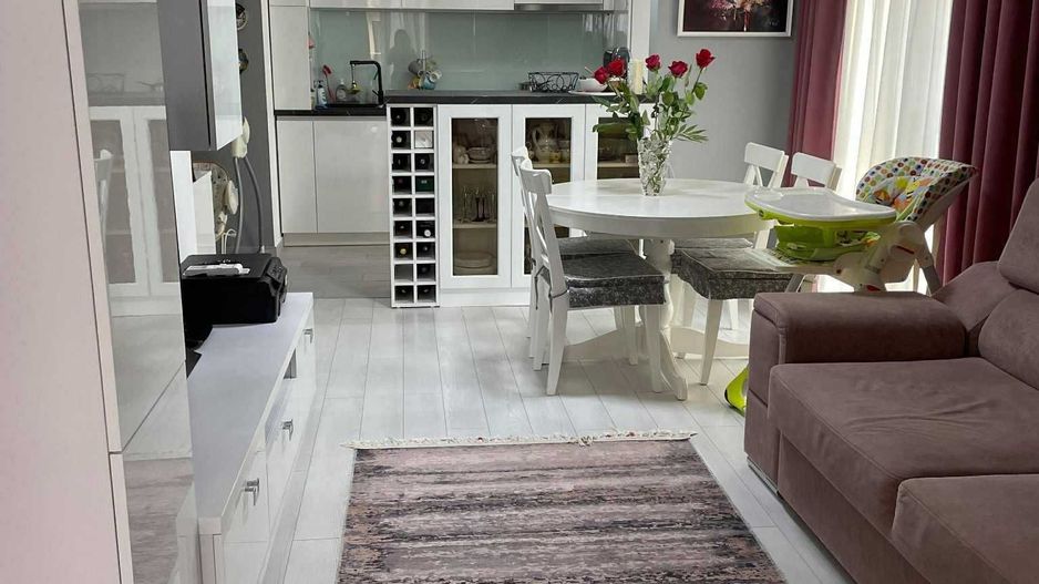 De Vanzare Apartament 3 Camere Drumul Taberei - Poză 2