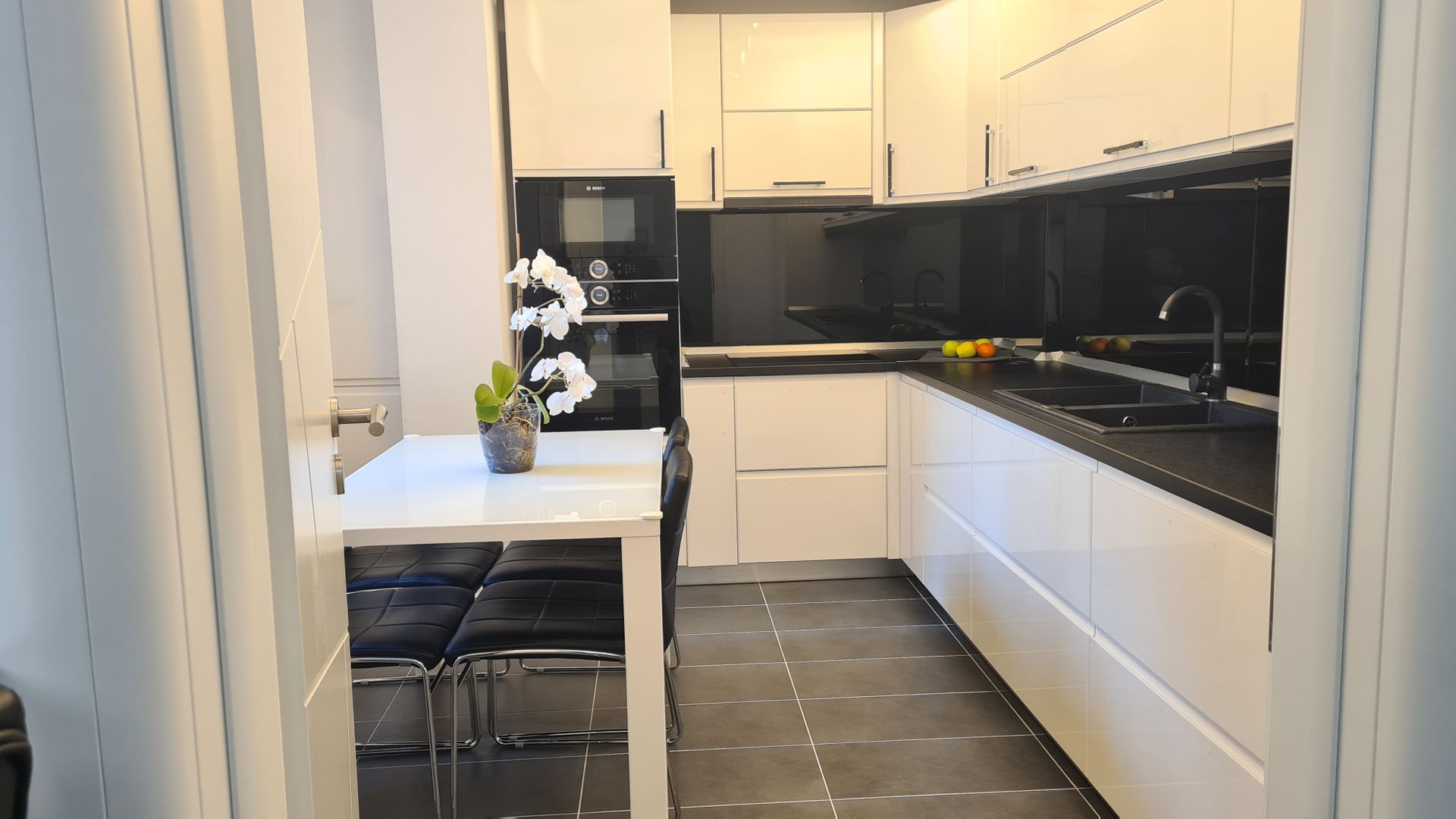 Apartament 2 camere in bloc boutique - zona  Expozitiei - Poză 4