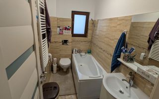 Apartament decomandat 2 camere, etaj 2/4, cu loc de parcare inclus, lângă Păcurari, Cartierul Dealul Zorilor - Poză 4