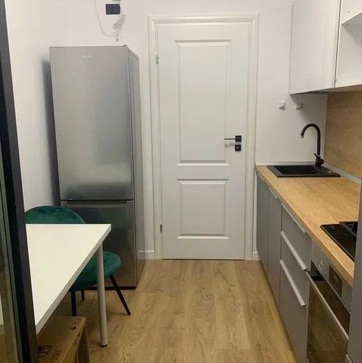 GARSONIERA PLAZA RESIDENCE, MASINA SPALAT VASE, BLOC NOU, METROU - Poză 3