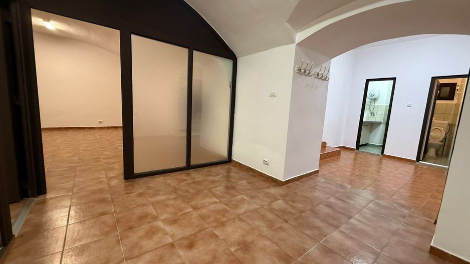 Ultracentral – Str. Lucian Blaga | Acces individual | Parcare în curte - Poză 3