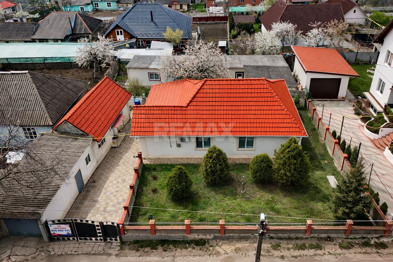 Casă de vânzare în Grătiesti, zonă nouă 🏡 - Poză 1