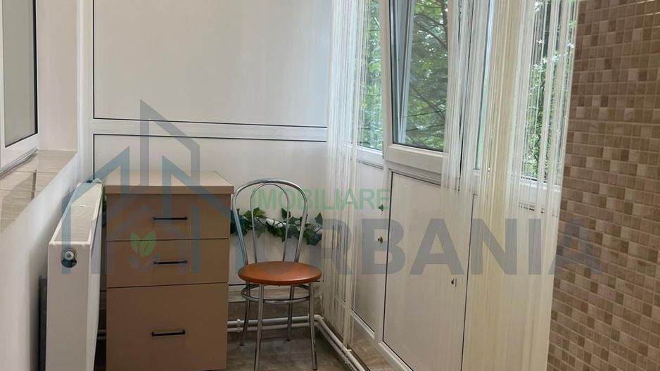 Apartament 1 cameră, 32 m², etaj 3, zona Podul de Piatră - Poză 5