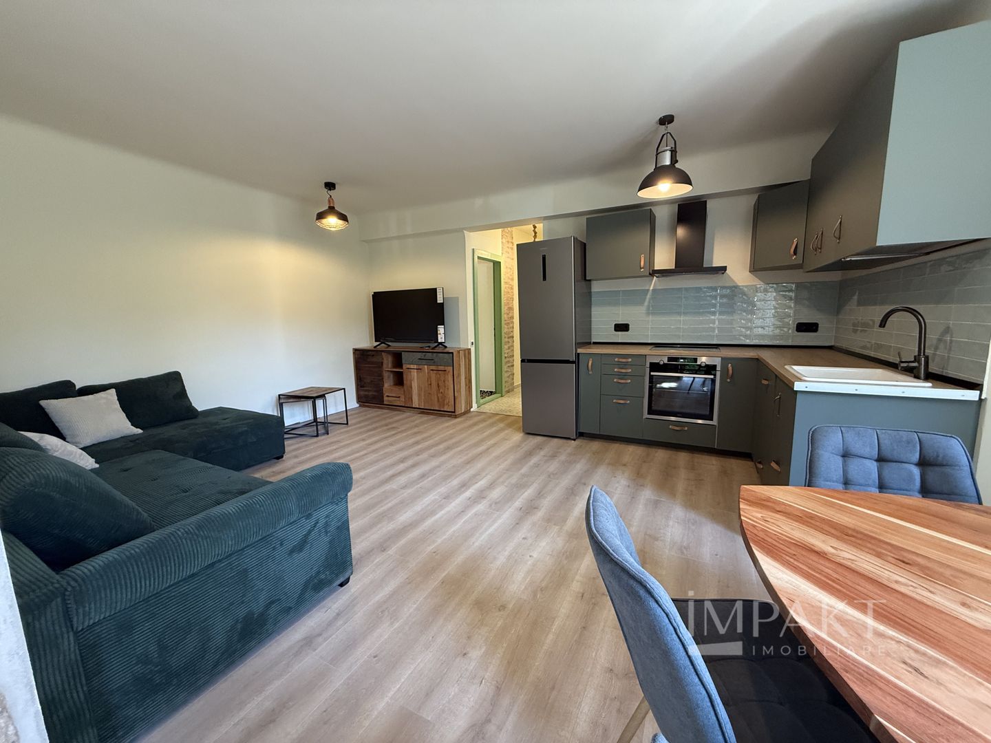 Apartament cu 3 camere, la vila, în Grigorescu! - Poză 1