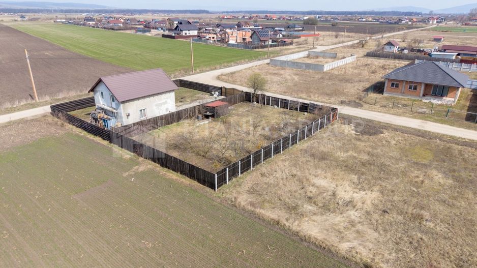 Teren 500 mp, împrejmuit, curent și internet pe teren, cu proiect și autorizație - Poză 7