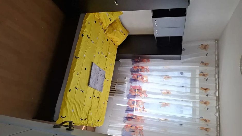 Apartament 3 camere de vanzare zona Ciresica - Ocazie - Poză 3