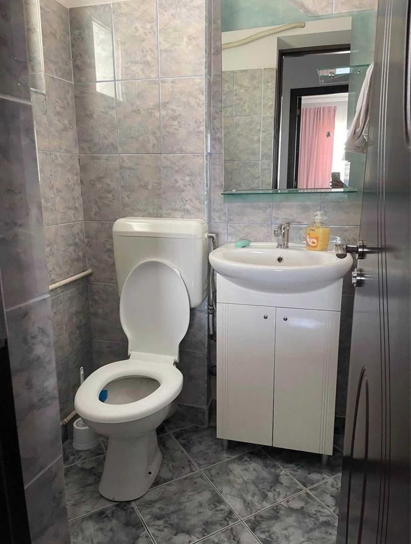 Inchiriez apartament 3 camere zona Piata Gorjului - Poză 6