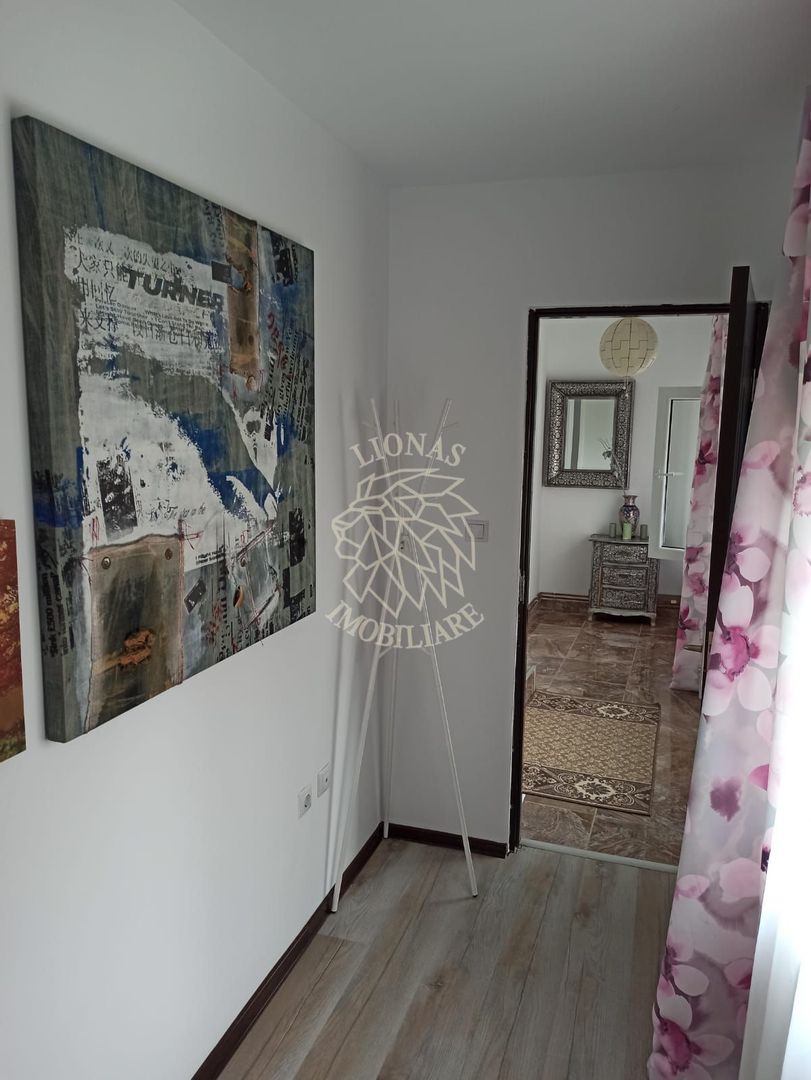 Apartament la casa 3 camere-curte-piscina-foisor-Zona Podul Jelnei - Poză 9