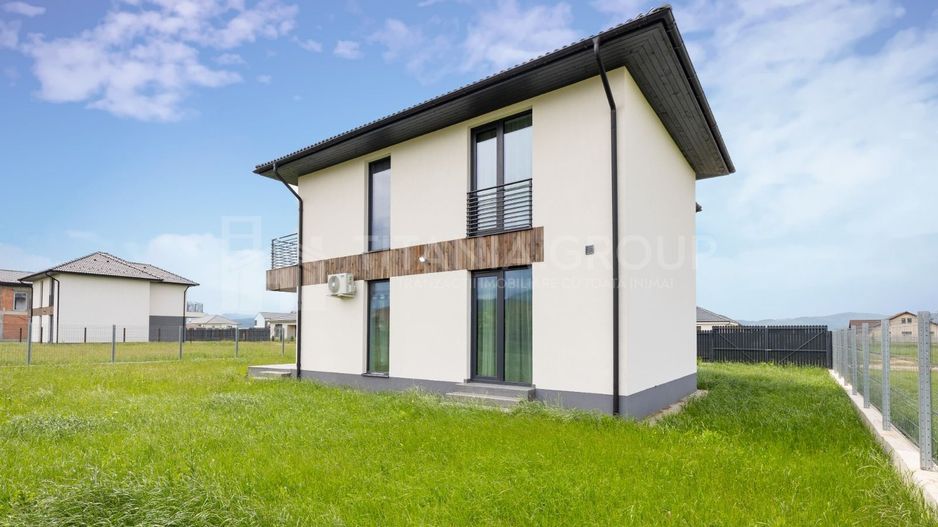 Casa individuala 4 camere, teren de 596 mp, partial mobilata, Cristian - Poză 29