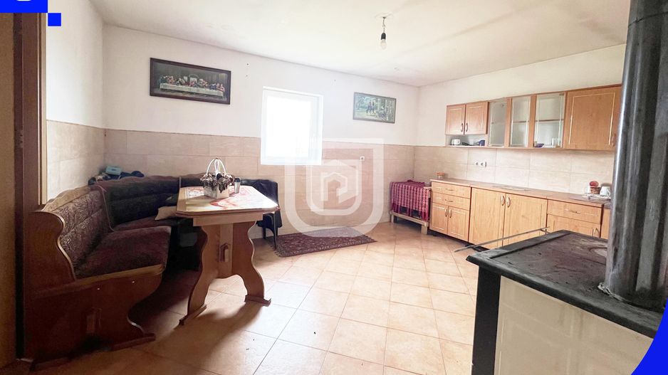 Casa traditionala la tara cu livada | Poieni-Solca - Poză 14