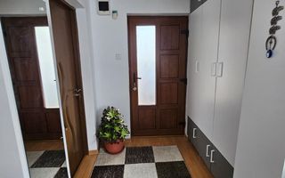 Casa 3 camere, langa Primaria Ovidiu,  teren 527 mp - Poză 8