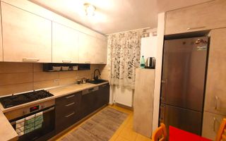 Central, 4 camere, etaj 1, mobilat si utilat - Poză 4