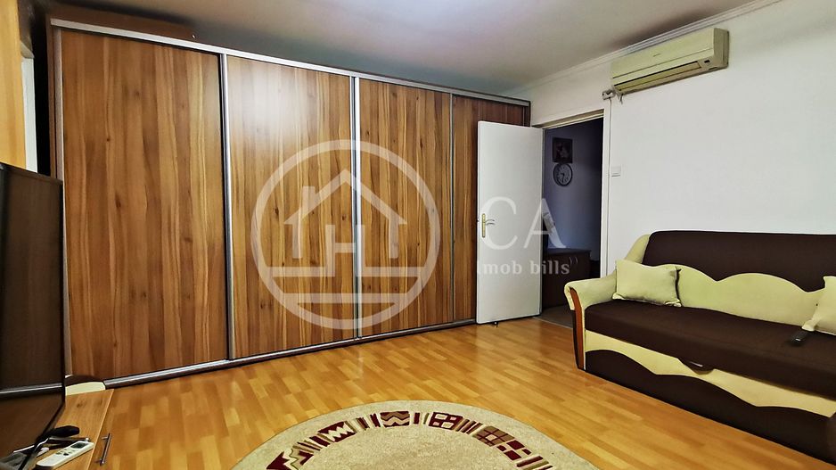 Apartament cu 4 camere de vanzare in Nufarul, Oradea - Poză 2