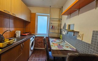 Apartament de vanzare 2 camere Tomis Nord etaj 3/4 - Poză 6