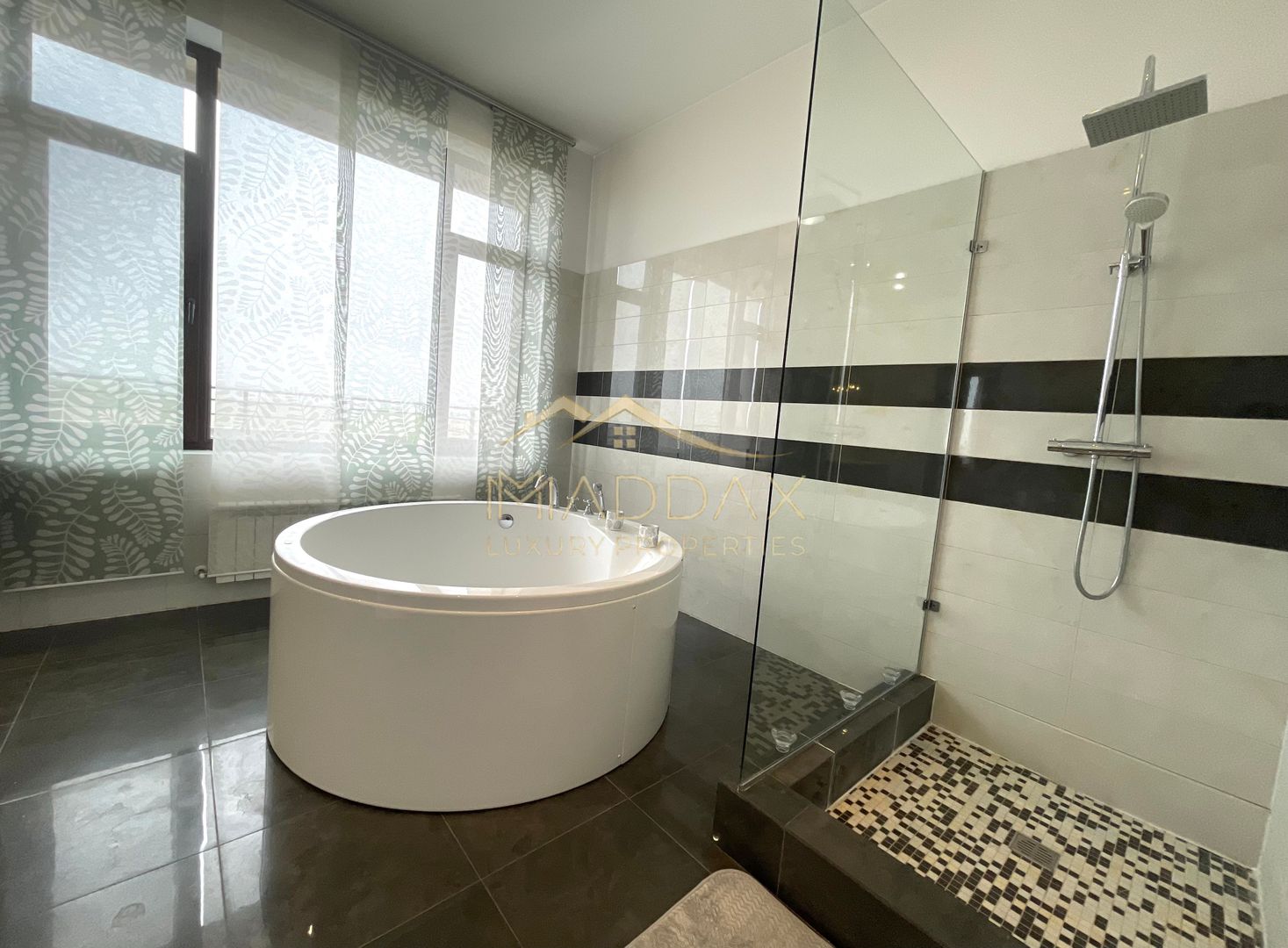 Penthouse exclusivist**250 MP//Terasa 120 mp**4 Camere//Erou Iancu Nicolae - Poză 30