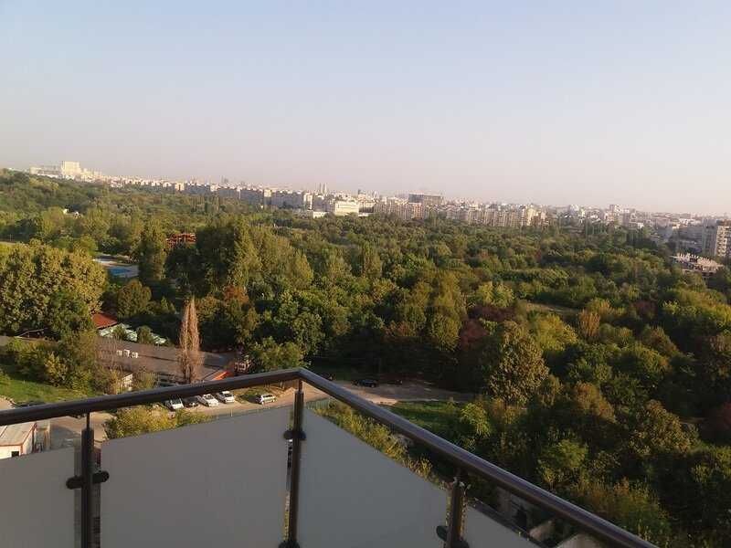 Vanzare studio in The Park Tineretului, vedere suberba - Poză 1