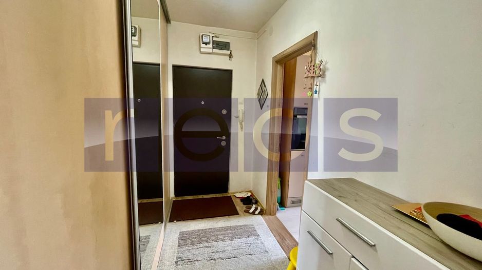VANZARE APARTAMENT 3 CAMERE BABA NOVAC DRISTOR DUBLU VEDERE 60MP - Poză 9