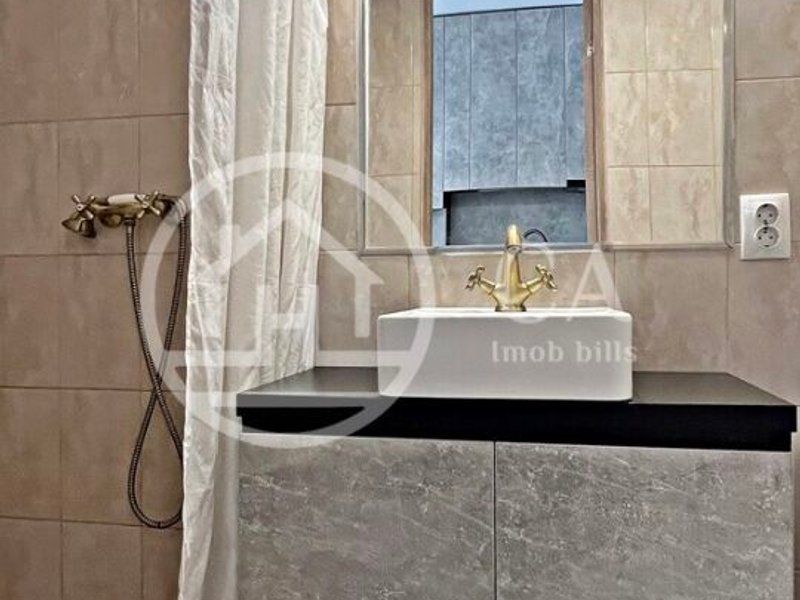 Garsoniera de vanzare pe Calea Borsului, Oradea - Poză 6