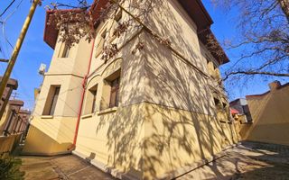 🏢 Spațiu de birouri – 5 camere, 3 băi – Mansardă vilă, Central - Poză 98