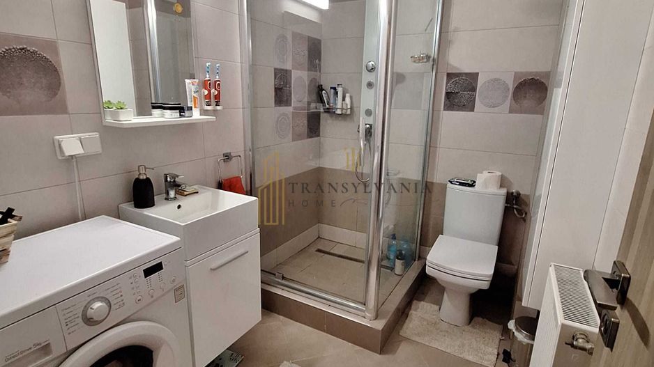Apartament 3 camere, 2 bai, 2 balcoane, Zona Turnisor - Poză 5