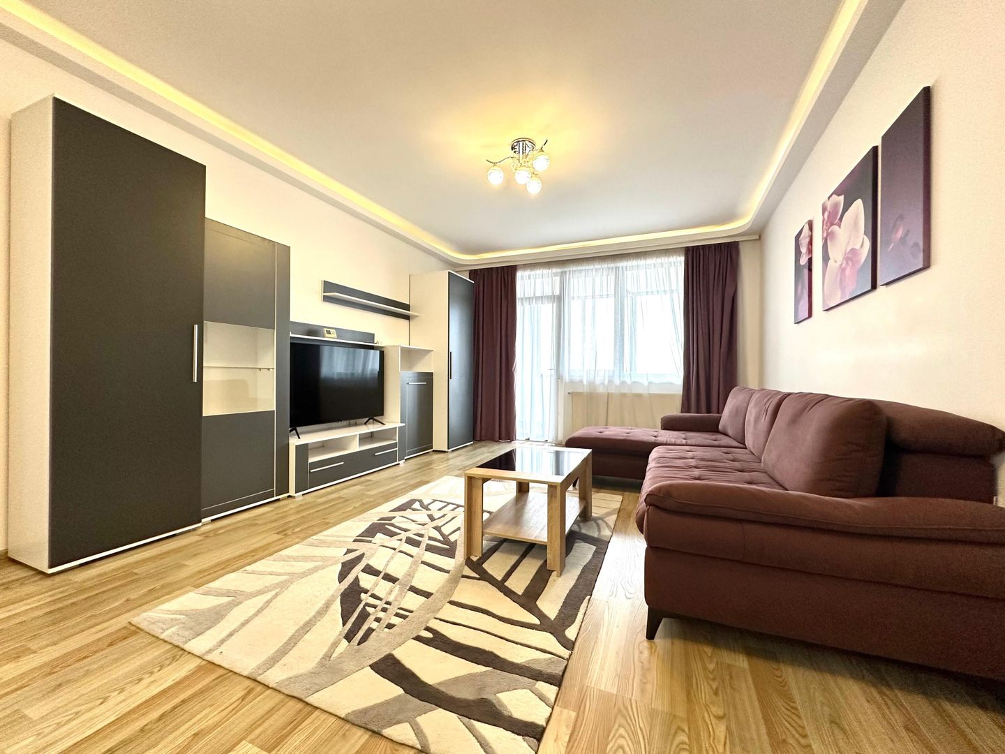 Apartament 2 camere + loc de parcare - Poză 1
