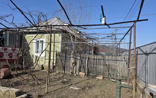 Casă bătrânească de vânzare – sat Prajoaia - Poză 3