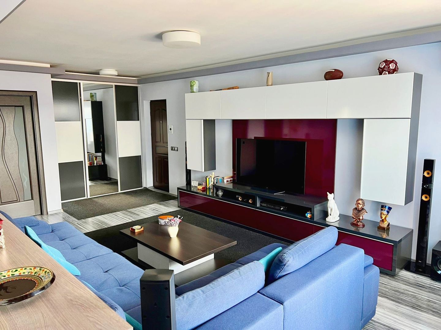 3 Camere cu 2 Parcari   Zona Luminia Europa - Poză 2