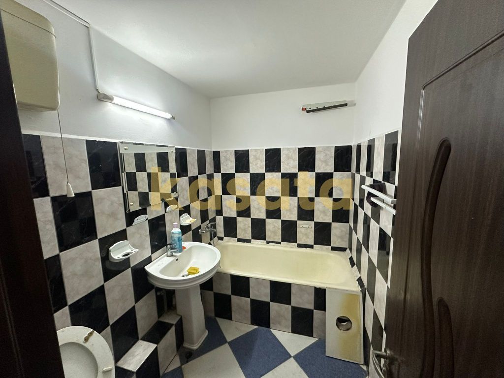 OPORTUNITATE | APARTAMENT 2 CAMERE | CALEA MOSILOR | BLOC 1982 - Poză 5