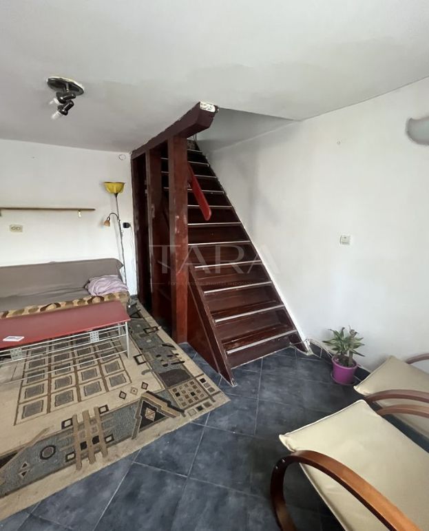 Casă cu 4 camere, ideala pentru familie, teren propriu. - Poză 6