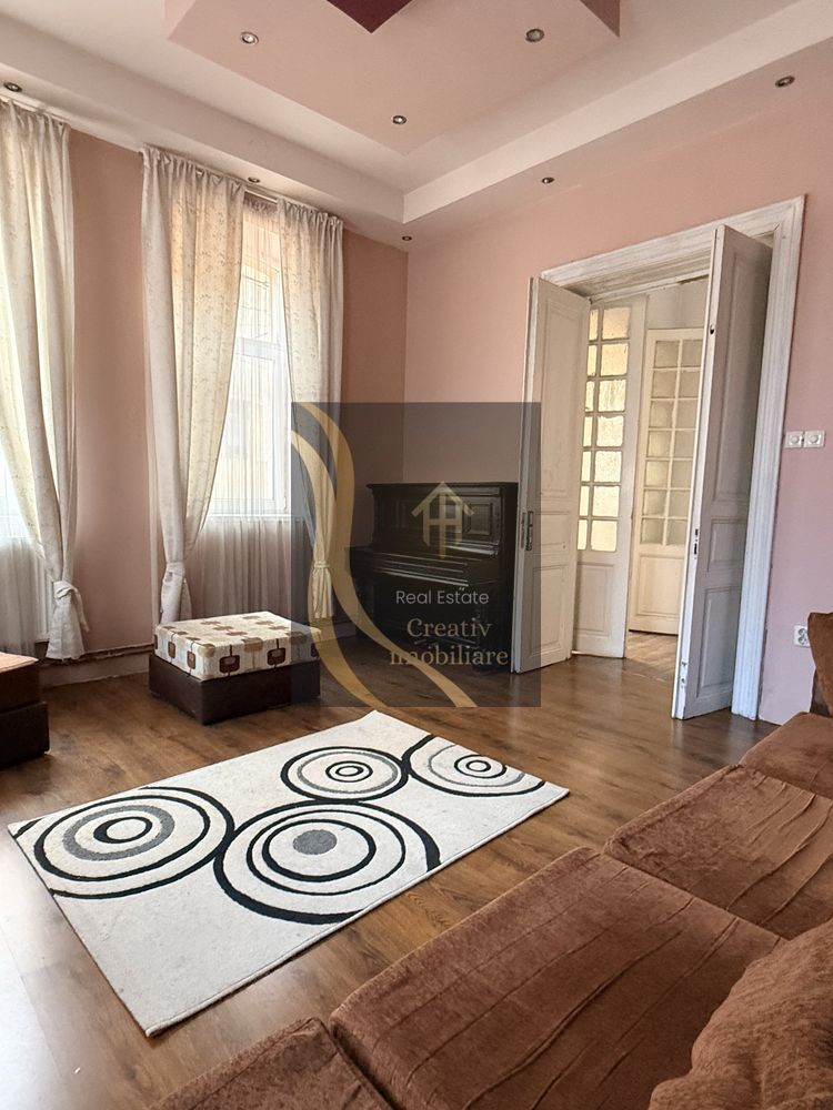 Apartament 3 camere in vila interbelica Unirii - Poză 2