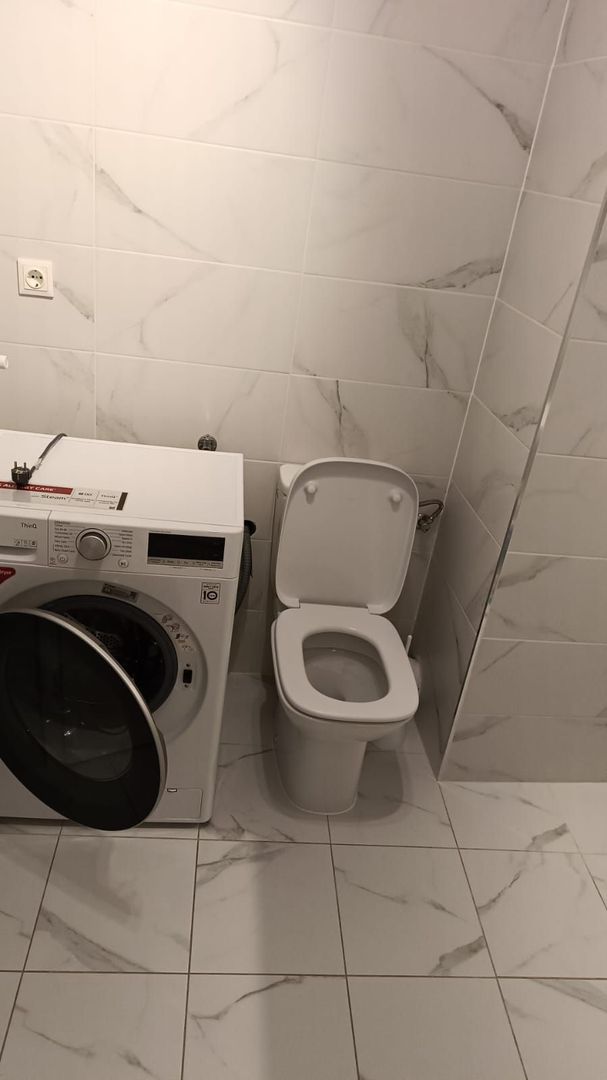 GARSONIERA DE LUX DECOMANDATA MOGHIOROS RESIDENCE CENTRALA PROPRIE 35MP - Poză 8