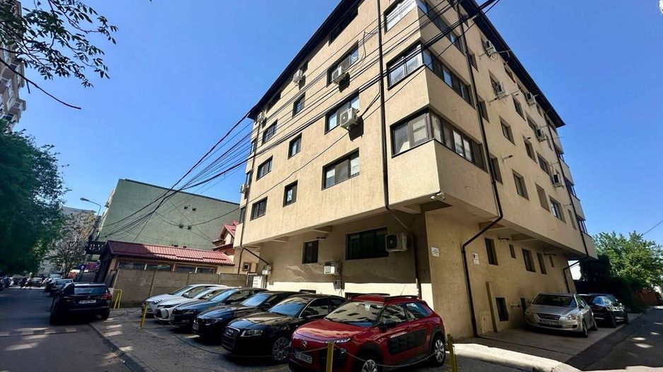 2 camere decomandat, centrala, parcare, bloc nou, pet friendly - Poză 8