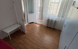 Apartament cu 2 Camere - Liber - Podu Ros Primaverii - Poză 3