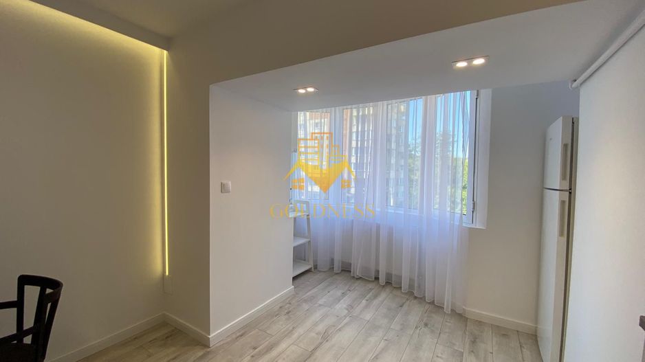ZONA PREMIUM! AP RENOVAT! 2 camere deco, 57 mp, Plopilor, et 3/4 , sud - Poză 7