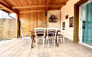 Casa la intrare în Ghiroda - Poză 40