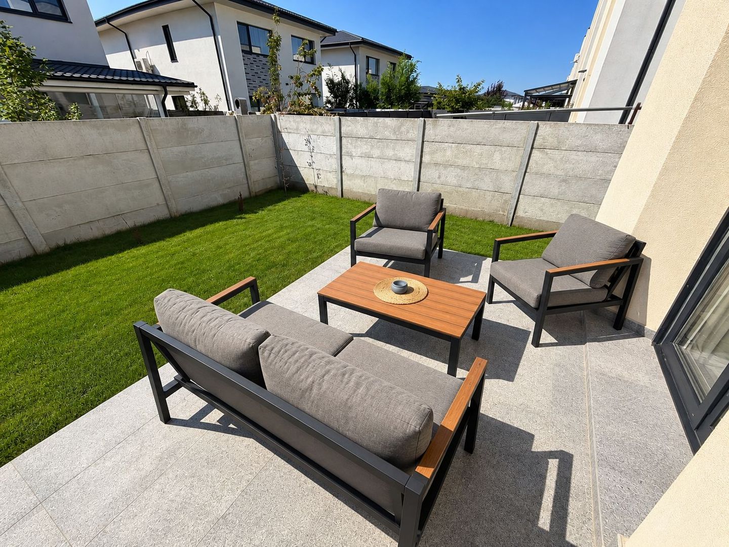 Casă de închiriat Tunari AeroCity, 3 dormitoare, 3 băi, curte 400m - Poză 5