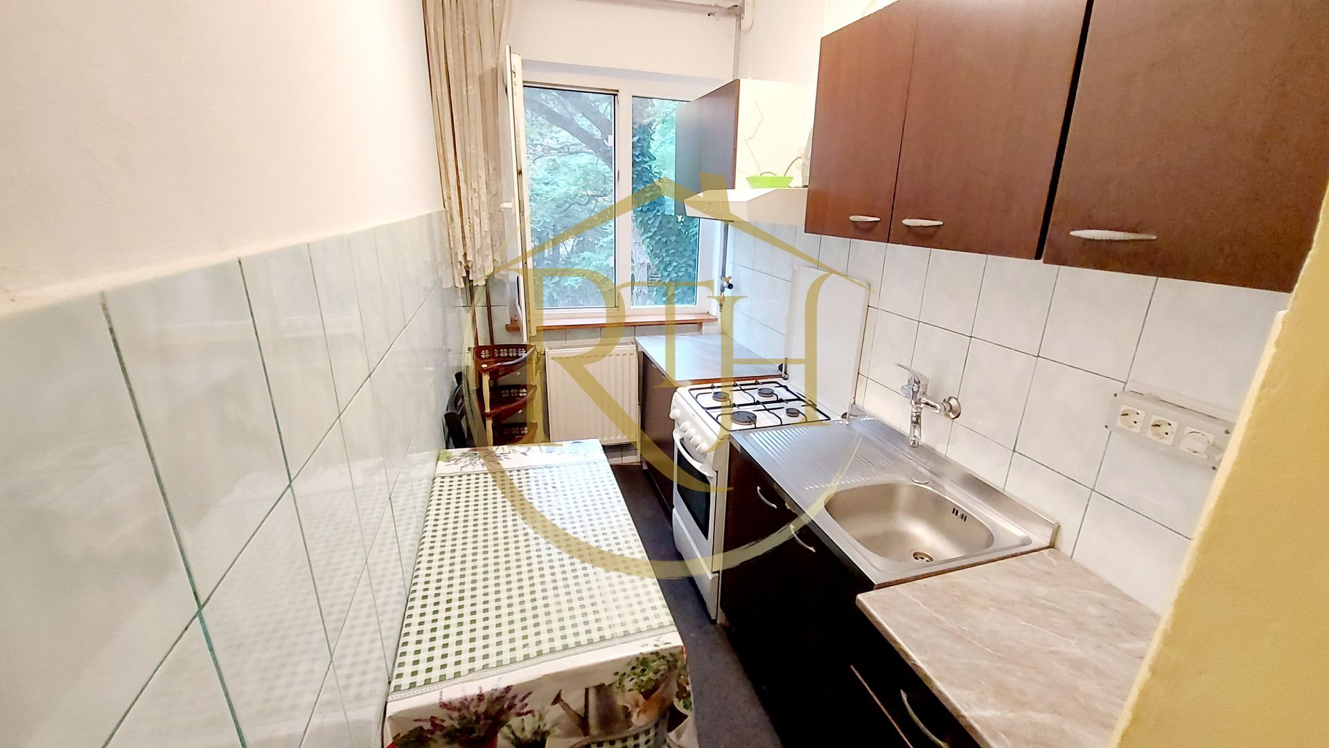 Apartament cu 2 camere de închiriat – Zona Girocului, lângă Spitalul Județean - Poză 11