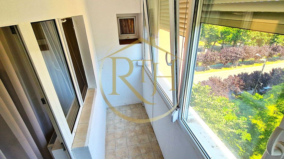 Inchiriez apartament cochet cu 3 camere in complexul studentesc - Poză 15