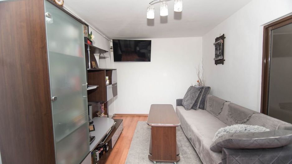 Apartament 3 camere, mobilat si utilat - Stefanesti, Arges - Poză 2