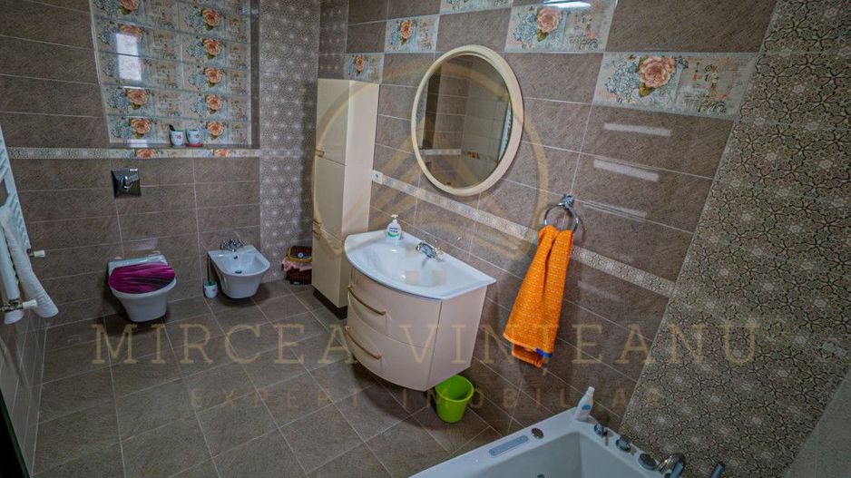 Palazu Mare / Elvila  - Vila deosebită compusă din S+P+2E, mobilata și utilata - Poză 50
