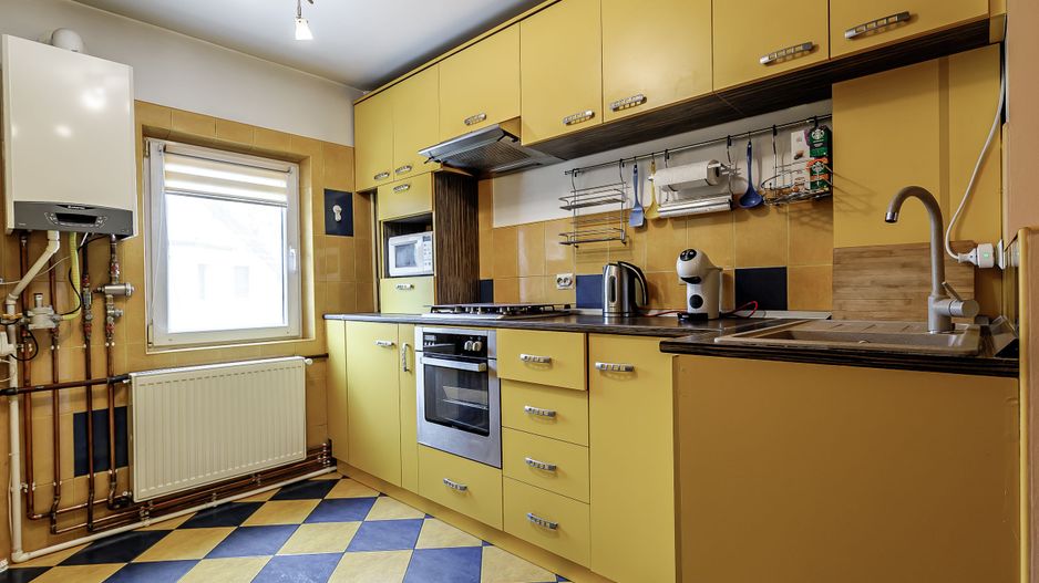 VÂNDUT! Apartament cu 2 camere, Micalaca Zona 100 - Poză 2