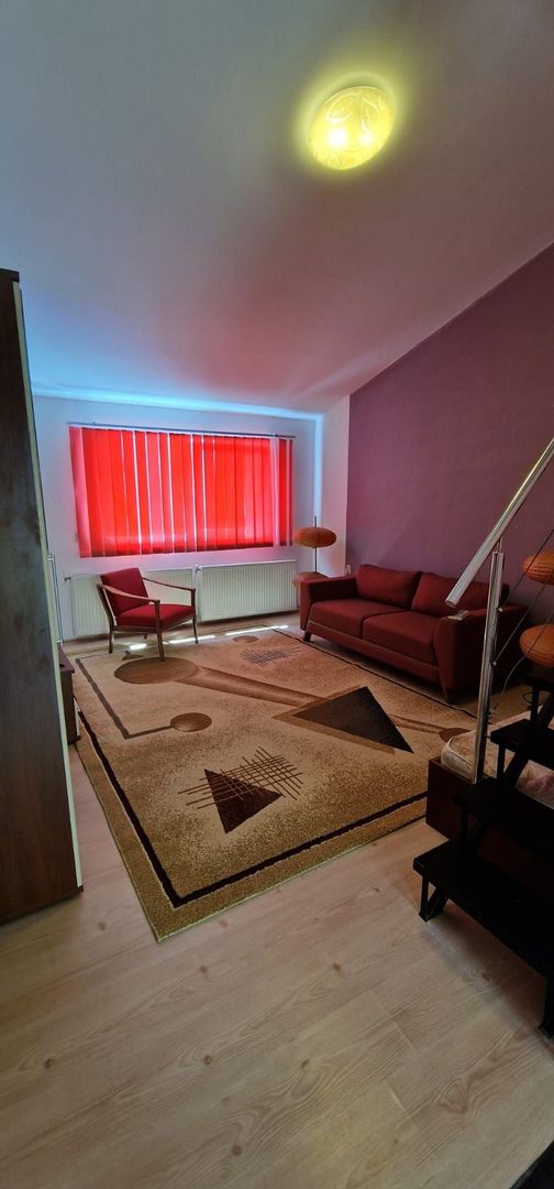 Apartament renovat cu o camera pe 2 nivele | Curte | Parcare | Grigorescu - Poză 5