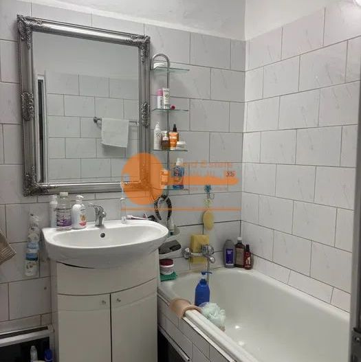 Apartament cu 2 camere la 10 minute de Metrou Crangasi - Poză 3