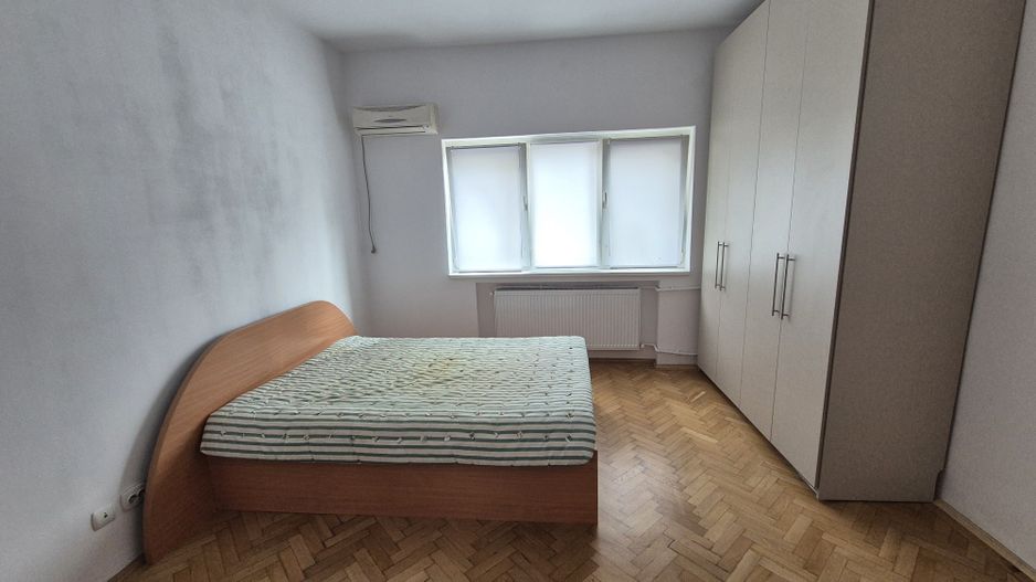 Apartament cu 3 camere 76,61 mp - Universitate - Poză 6